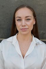 Jasmin Nagl - Bestattung Urschler
